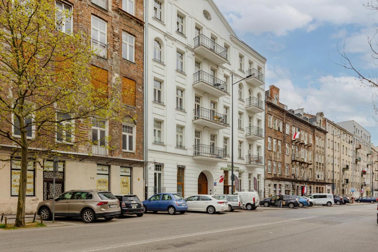 Appartamento With Balcony Warsaw's Praga By Renters *